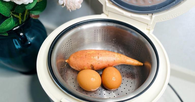 如何解决电饭煲做出的硬米饭问题（轻松应对米饭硬了的情况）  第1张